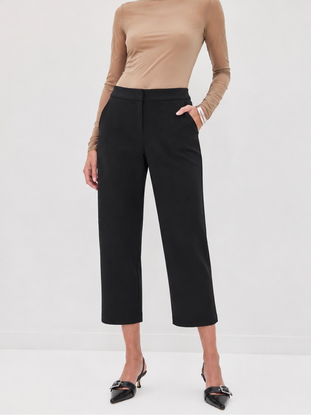 A.L.C. | Cropped Flat Front Straight Leg Pants in Black, Size 4